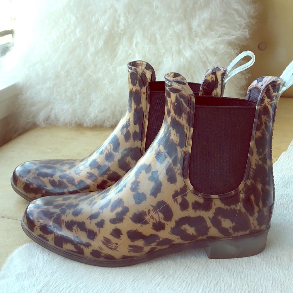 J. Crew Chelsea Leopard Rain Bootie 🌧 👢